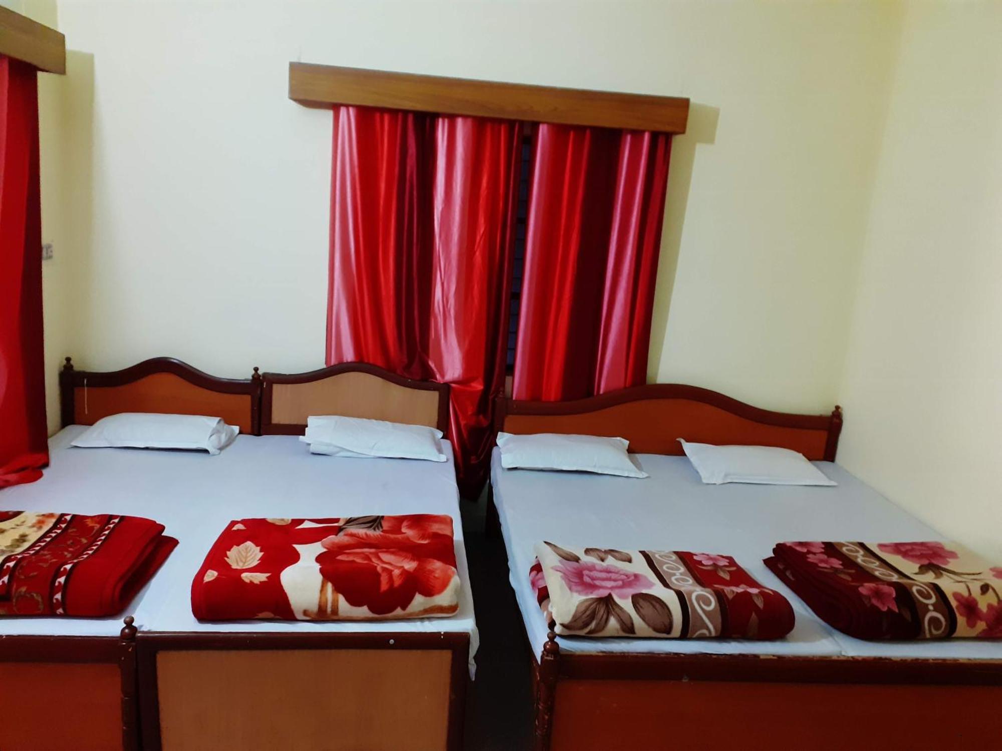 Hotel Jagat Raj, Sitapur Sitapur  Eksteriør bilde