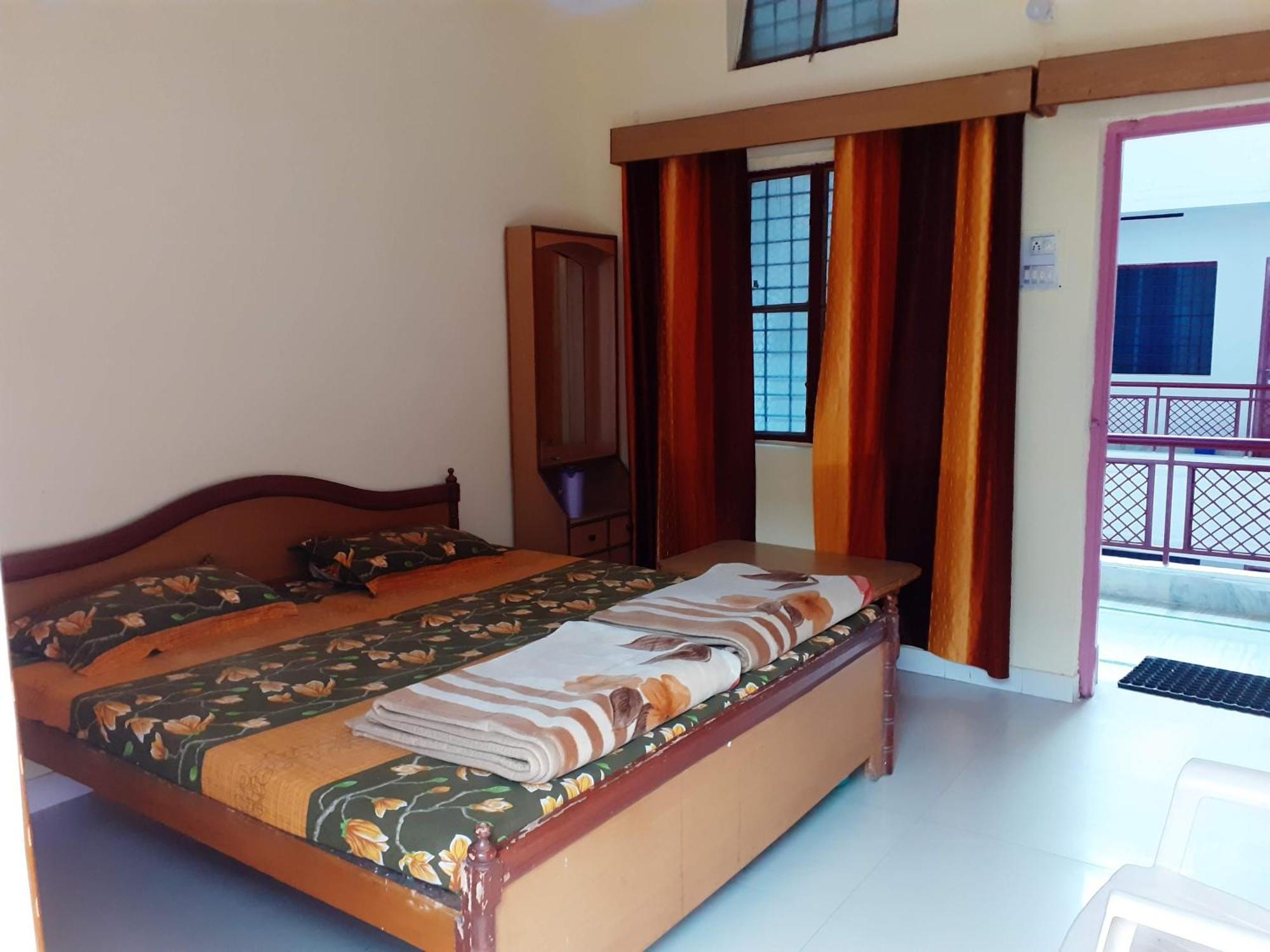 Hotel Jagat Raj, Sitapur Sitapur  Eksteriør bilde